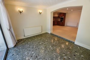 Garden Room- click for photo gallery